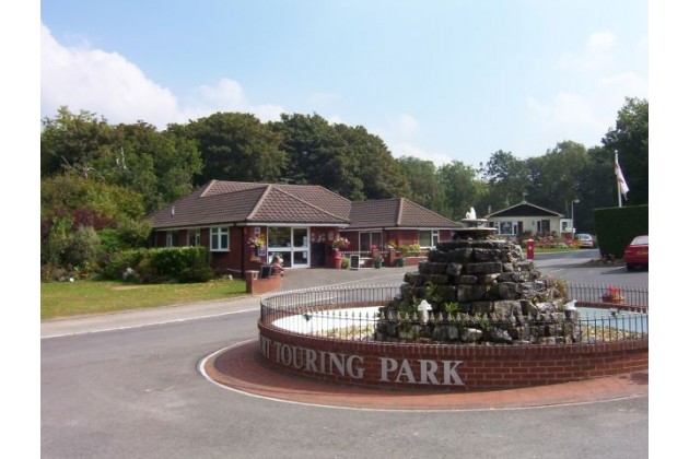 Photo of Merley Court Touring Park (shorefield)